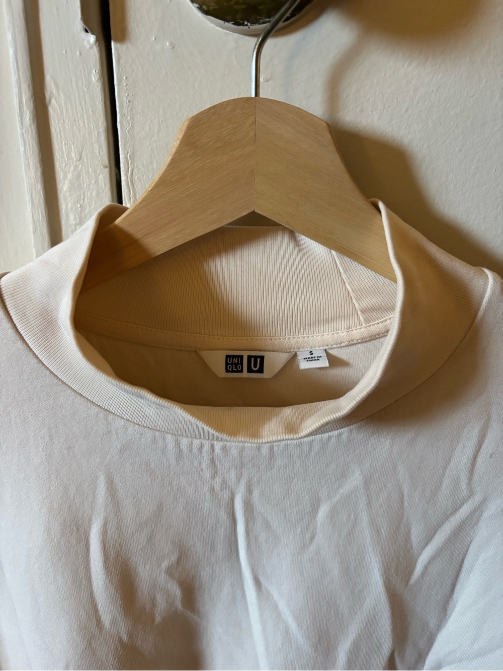 Uniqlo Cream Mock Neck Long Sleeve Top